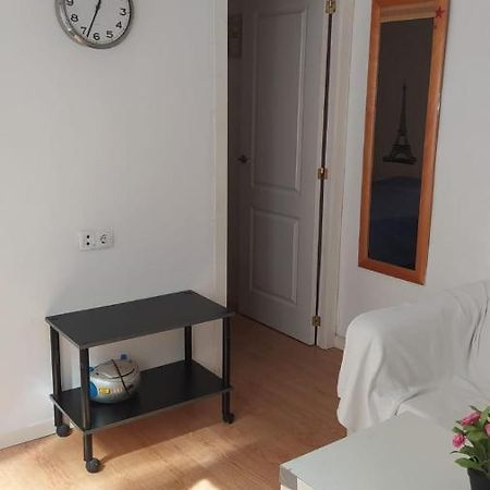 Apartamento en C. María Luisa 2 Dormitorios Madrid Exterior foto